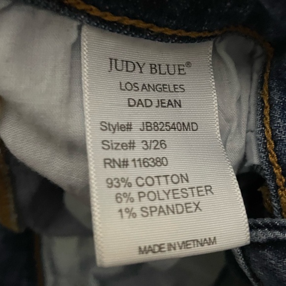 Judy Blue Medium Wash Phone Pocket Straight Leg Dad Jeans Size 3/26 JB82540MD - Picture 3 of 10